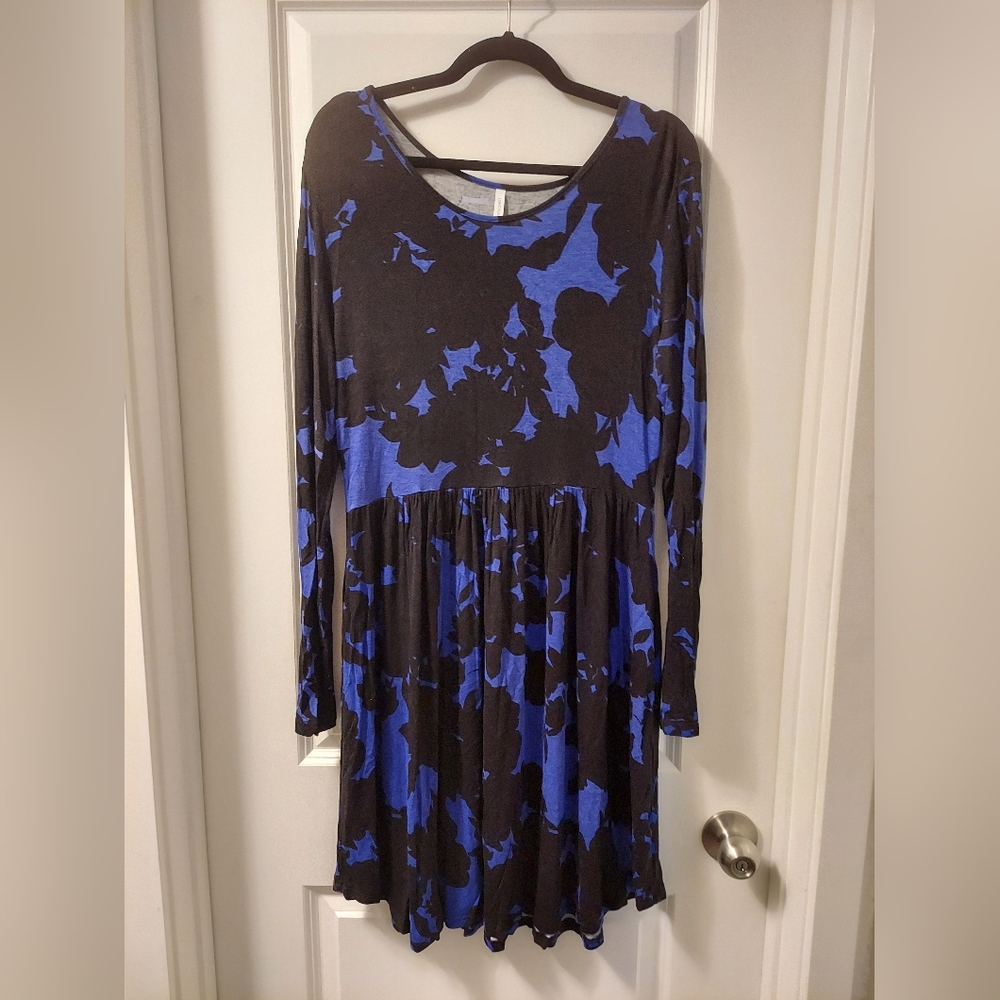 Floral Long Sleeve Dress - Black and Blue XL - Picture 2 of 6